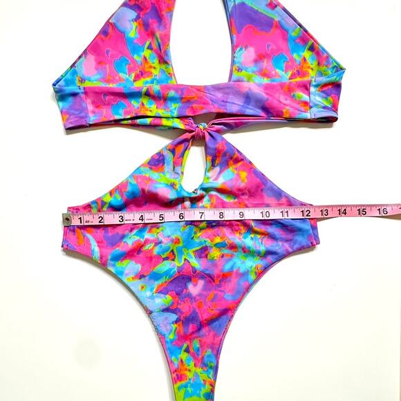 Neena One-Piece Swimsuit Cutout Tie-Dye Halter Monokini Size S - Picture 9 of 9